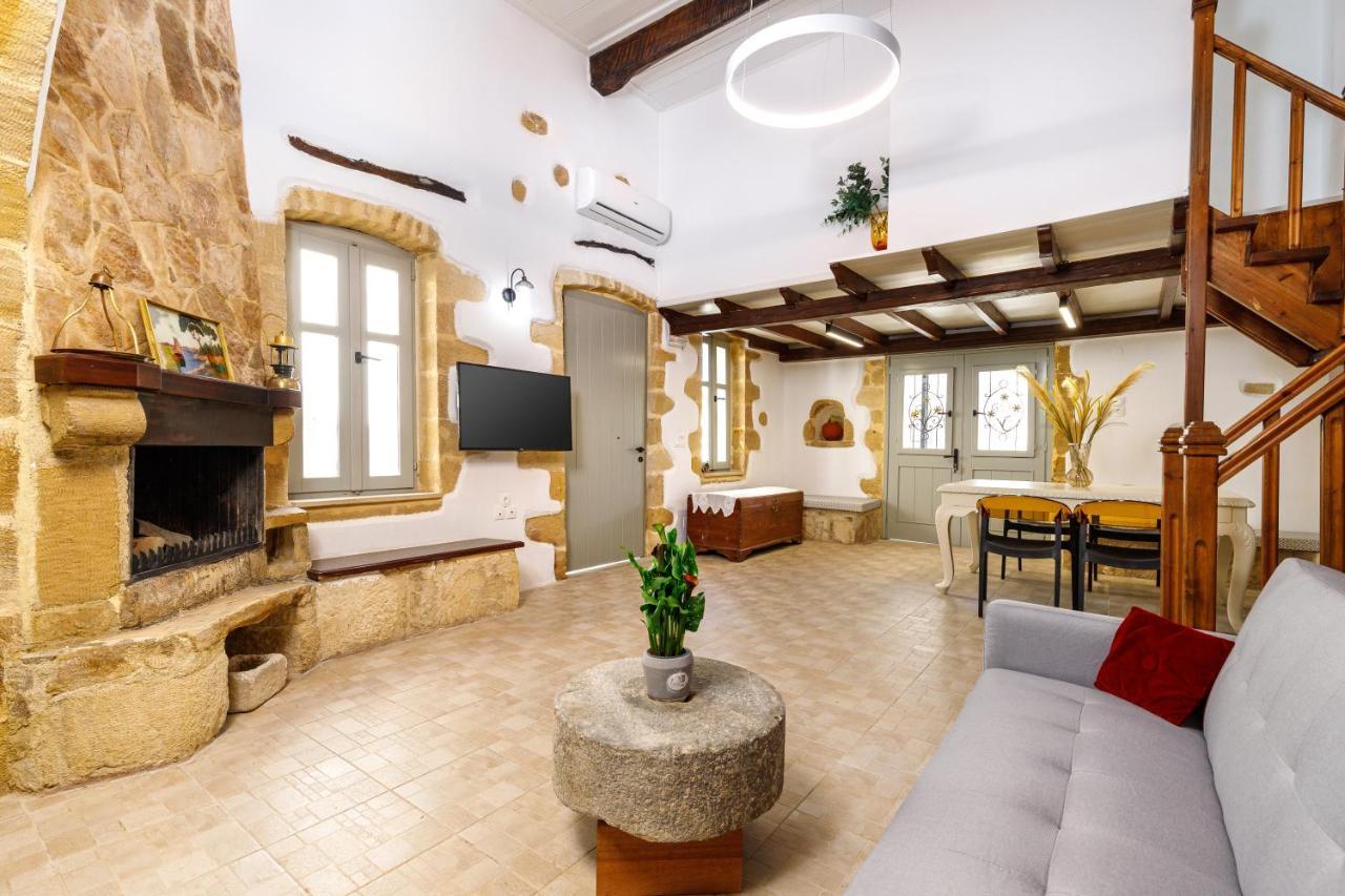 Mansion Fabrica Villa Kallergiana ภายนอก รูปภาพ